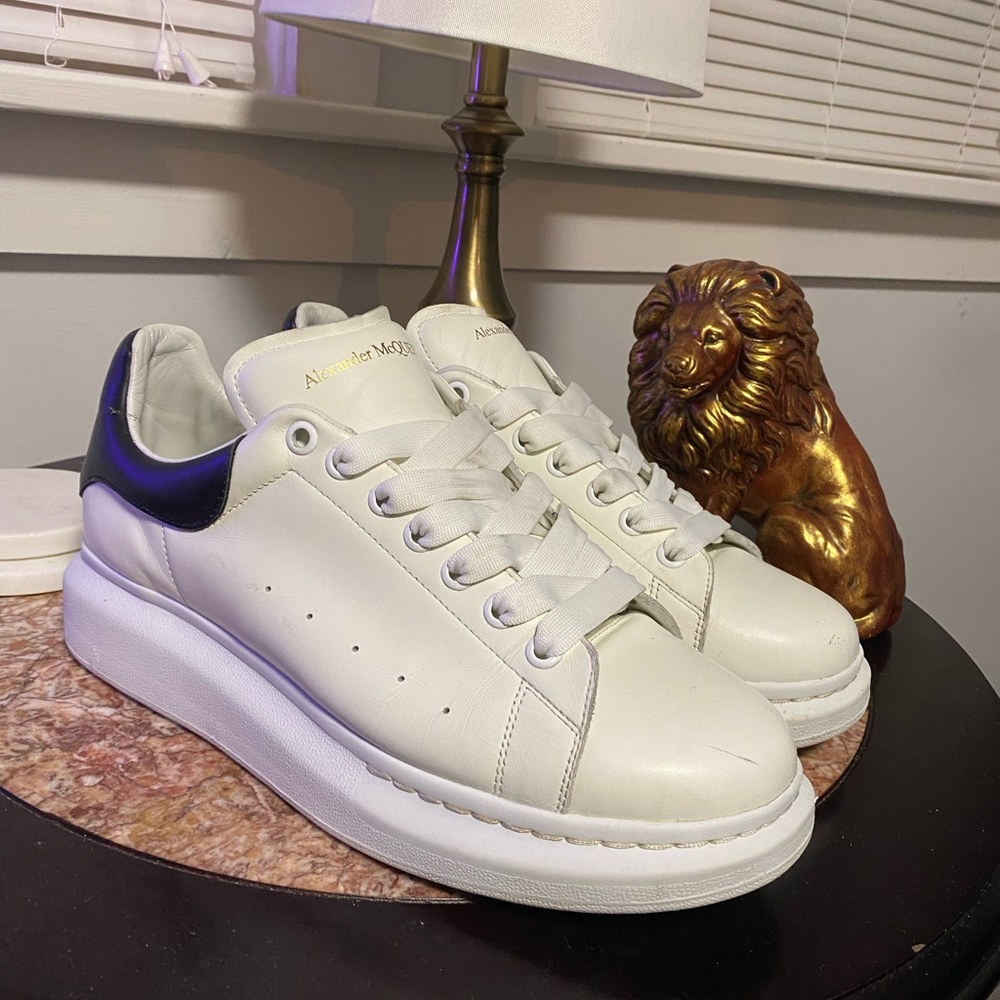 Alexander McQueen Mens sneakers